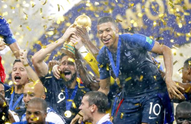 而足协的领 而足协的领