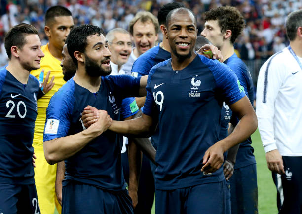 辽宁男篮官宣外援补强 媒体人评周琦难当球队核心 张庆鹏帅位危矣